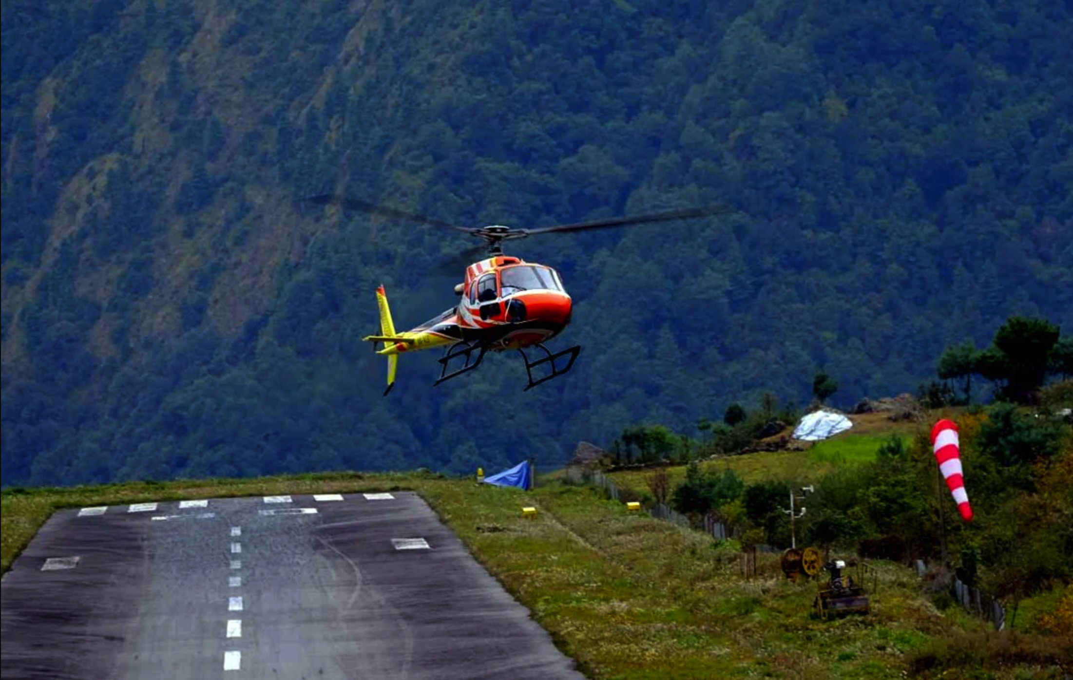 Lukla Helicopter Flight
